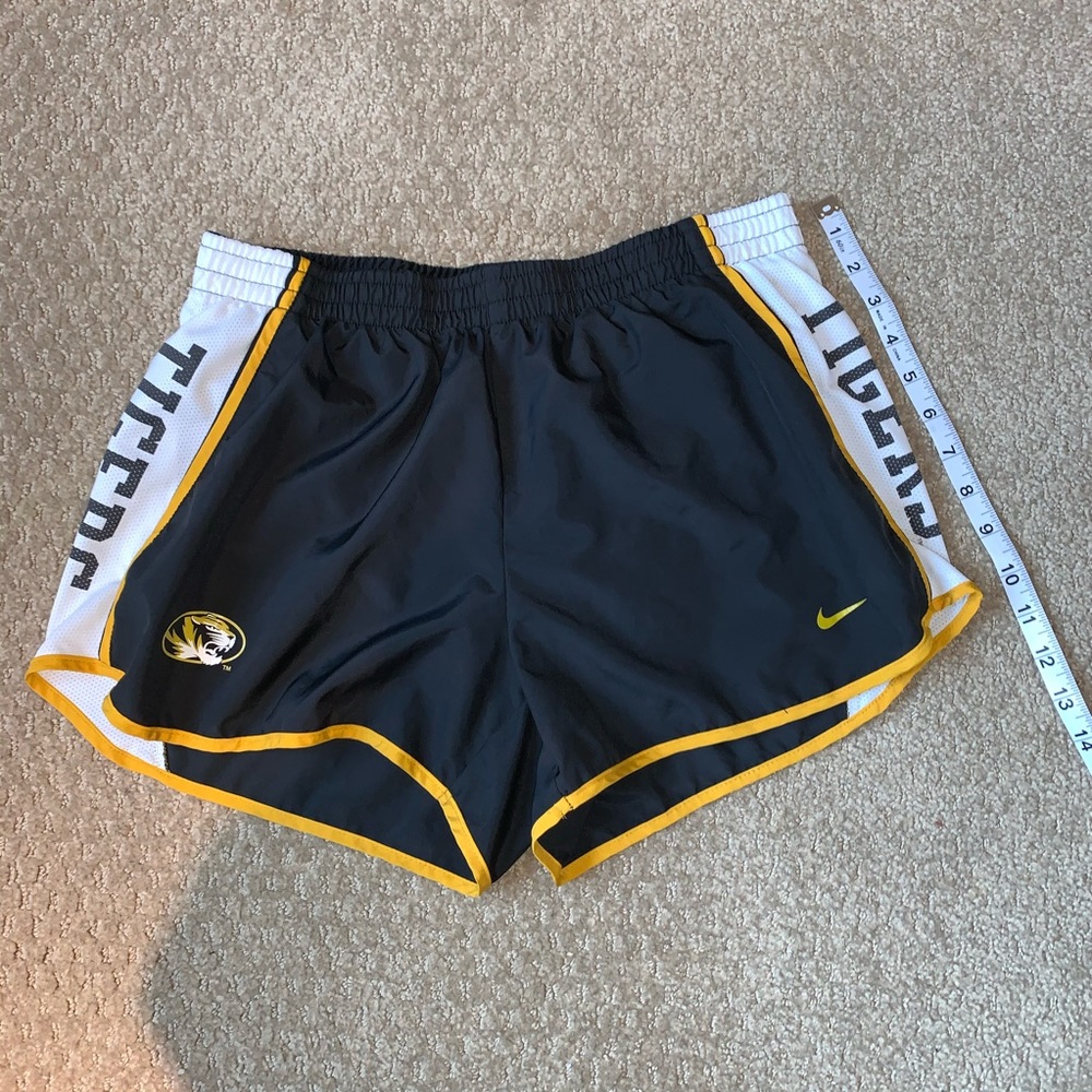 NIKE MIZZOU ATHLETIC SHORTS🖤💛